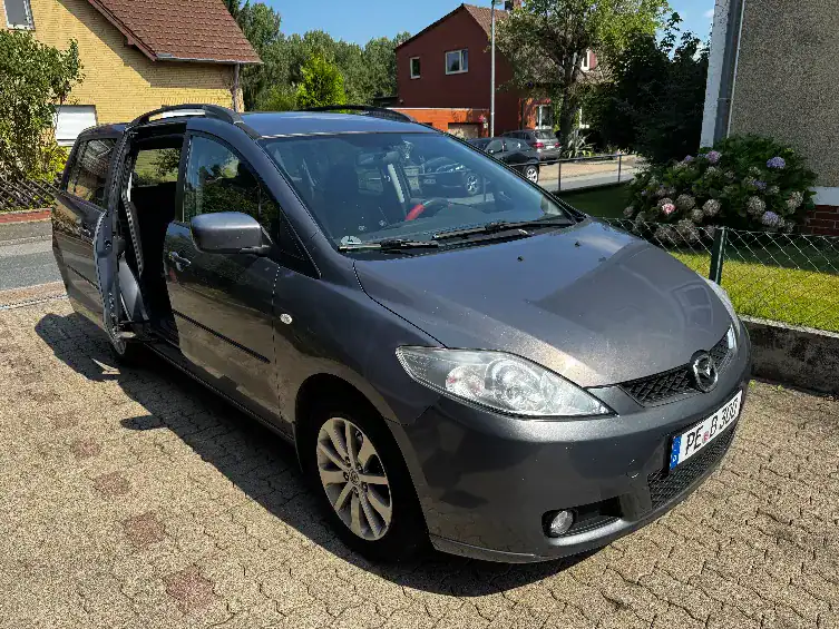 Van / Minivan — Mazda 5 2006