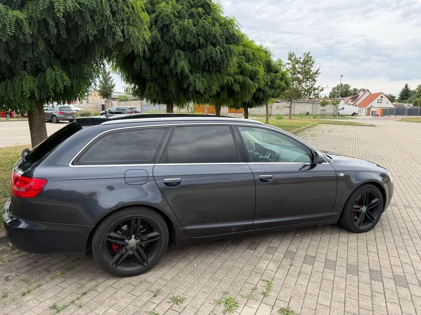 Audi A6 2.7 TDI Avant Automatik, Baujahr 2007 · Magdeburg